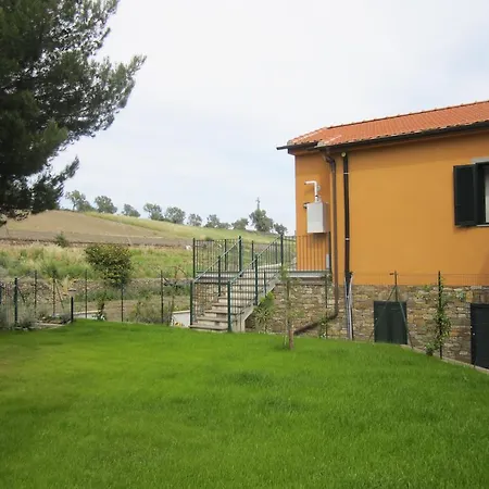 Casa Vacanza Il Caminetto דיאנו מרינה