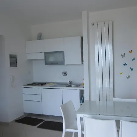 Casa Vacanza Il Caminetto Diano Marina